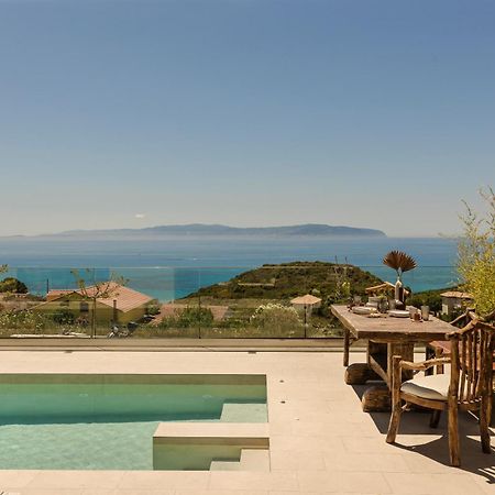 Hilaritas Luxury Suites Sea View, Private Pool & Jacuzzi Paradise Ratzaklíon Eksteriør billede