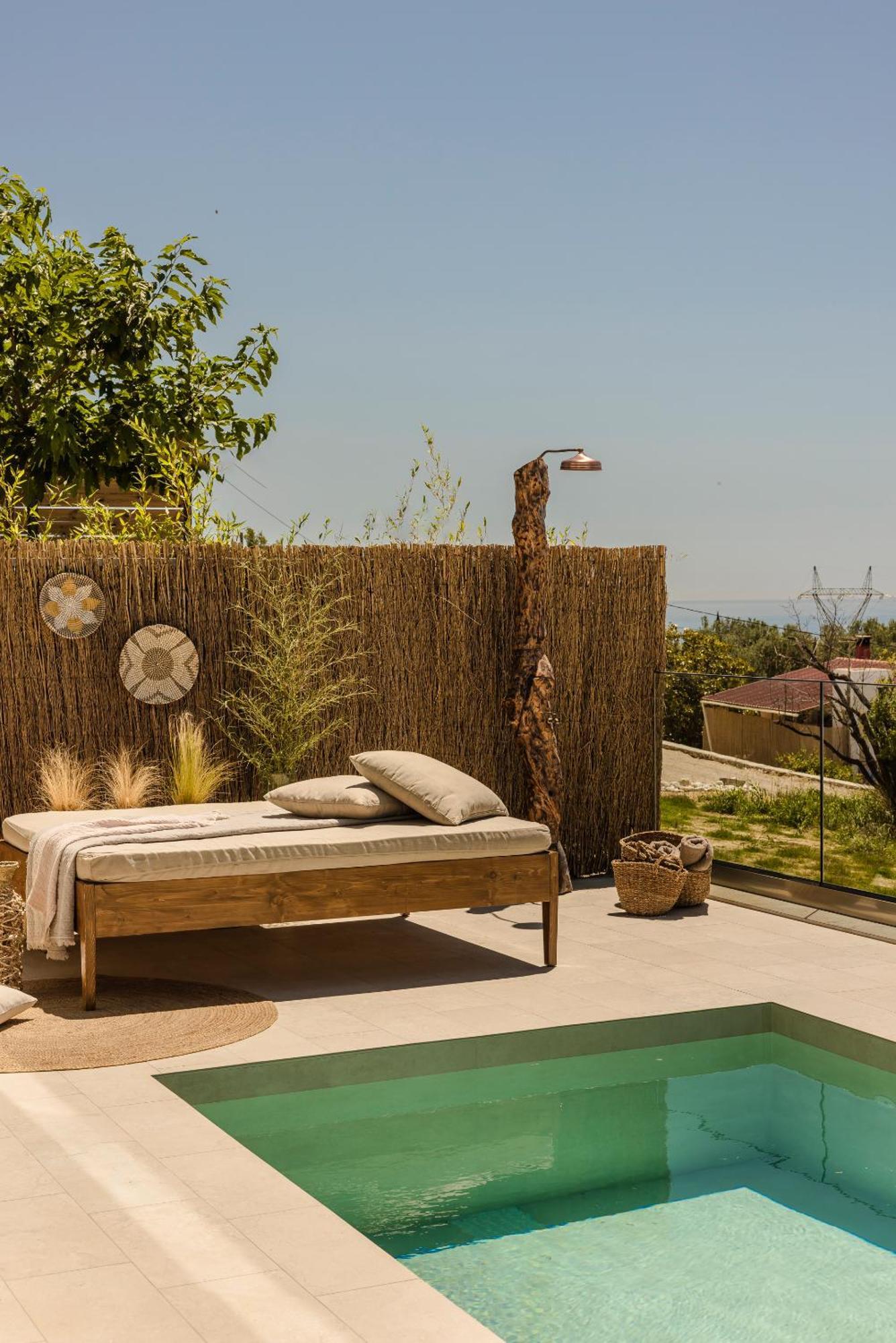 Hilaritas Luxury Suites Sea View, Private Pool & Jacuzzi Paradise Ratzaklíon Eksteriør billede