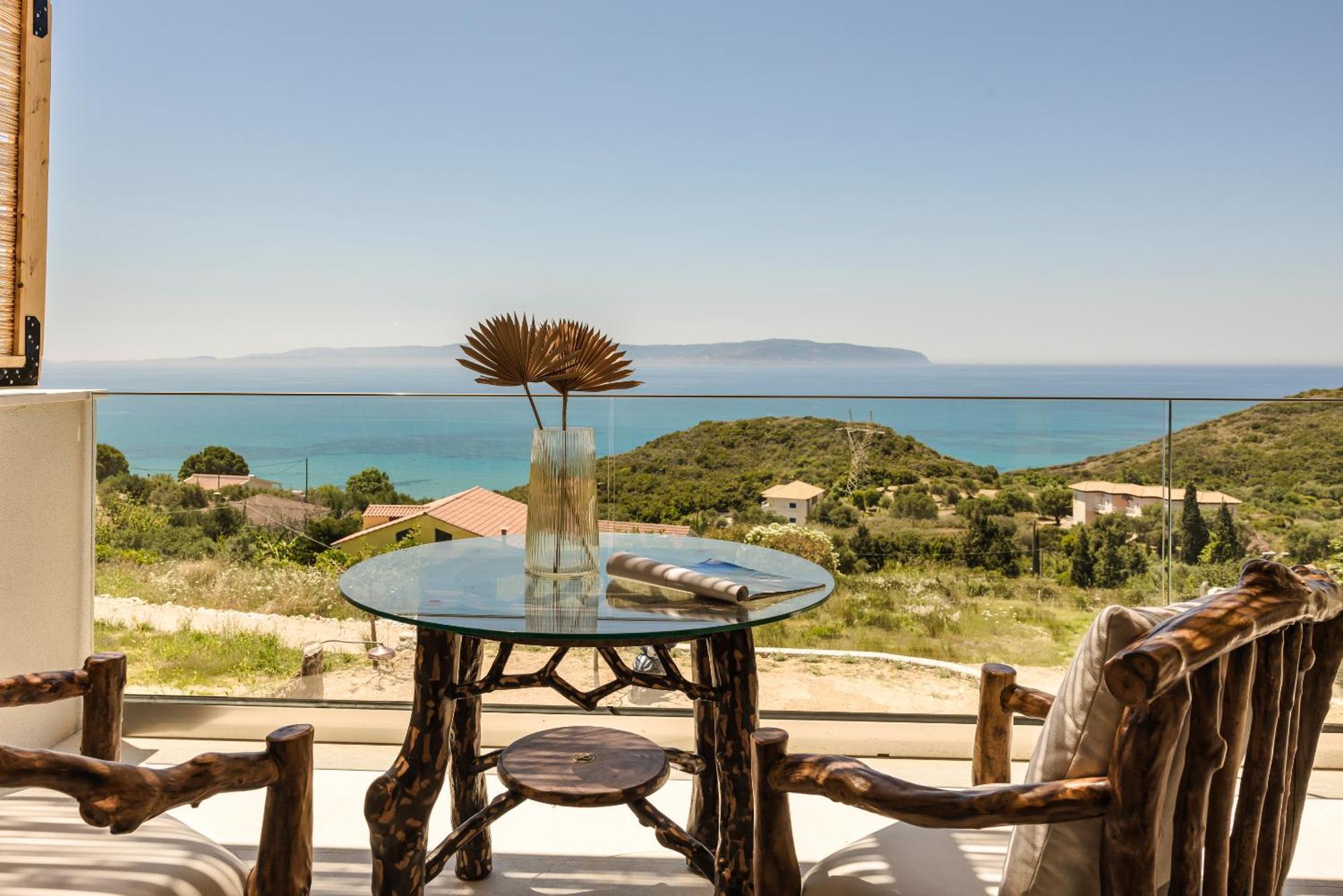 Hilaritas Luxury Suites Sea View, Private Pool & Jacuzzi Paradise Ratzaklíon Eksteriør billede