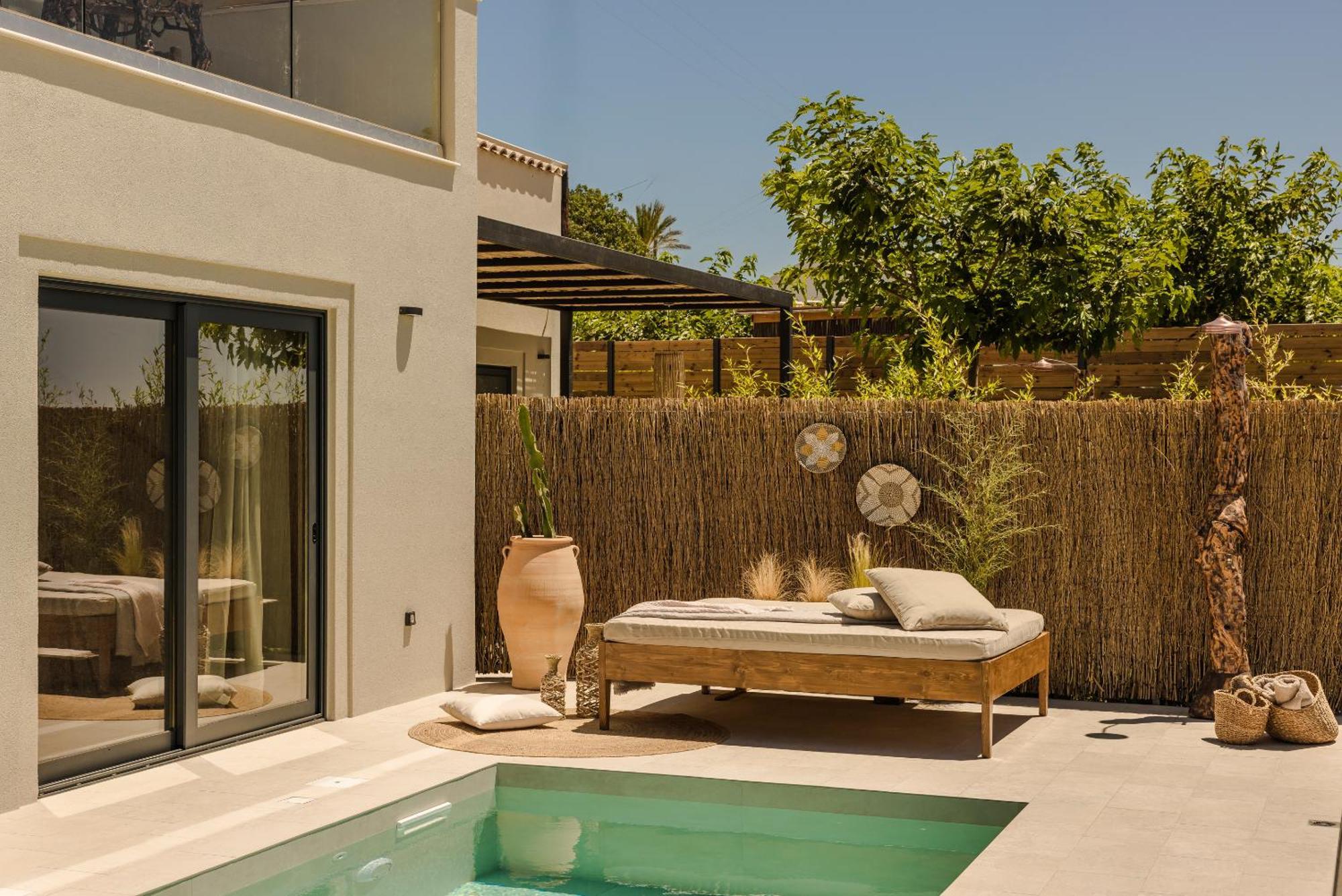 Hilaritas Luxury Suites Sea View, Private Pool & Jacuzzi Paradise Ratzaklíon Eksteriør billede