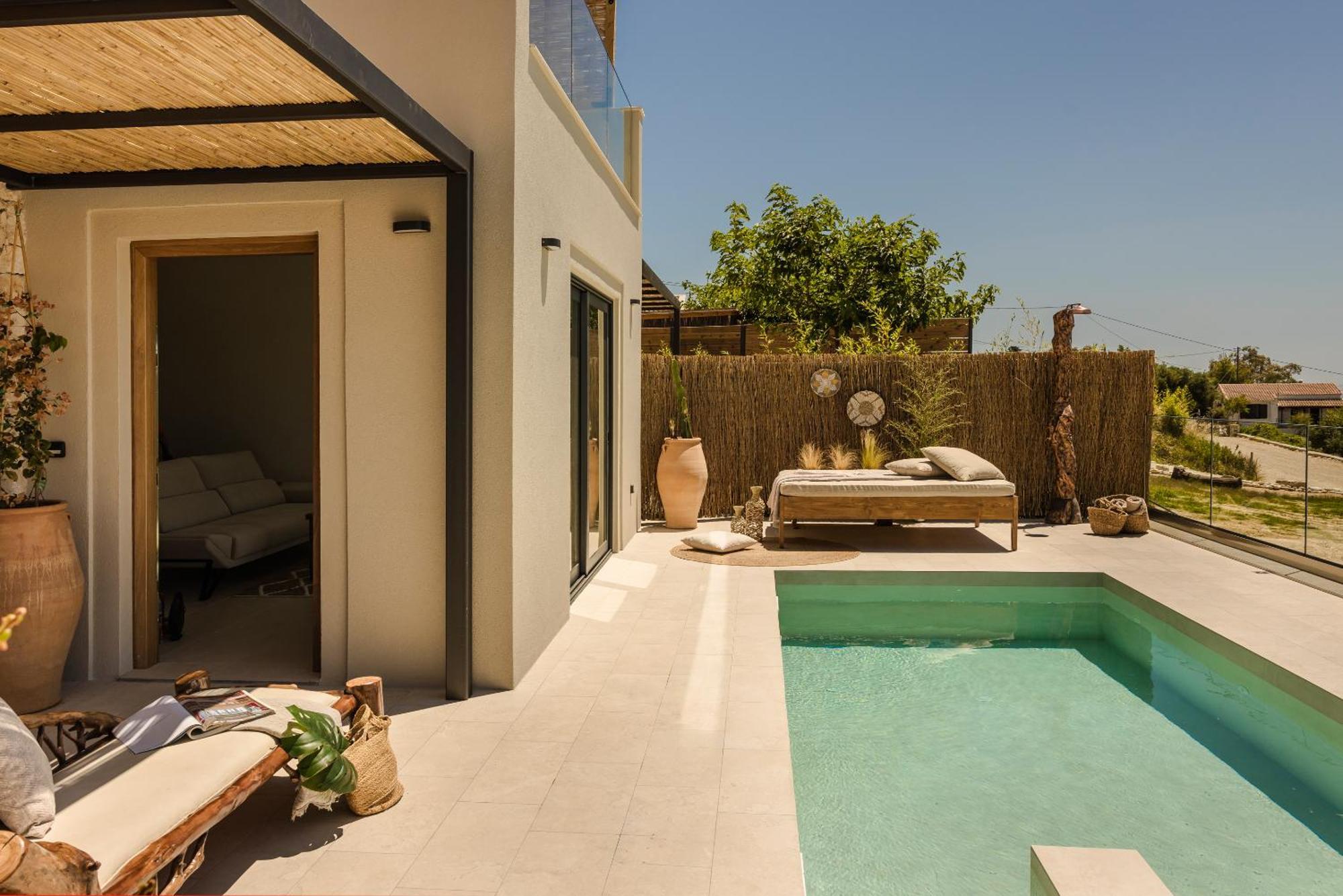Hilaritas Luxury Suites Sea View, Private Pool & Jacuzzi Paradise Ratzaklíon Eksteriør billede