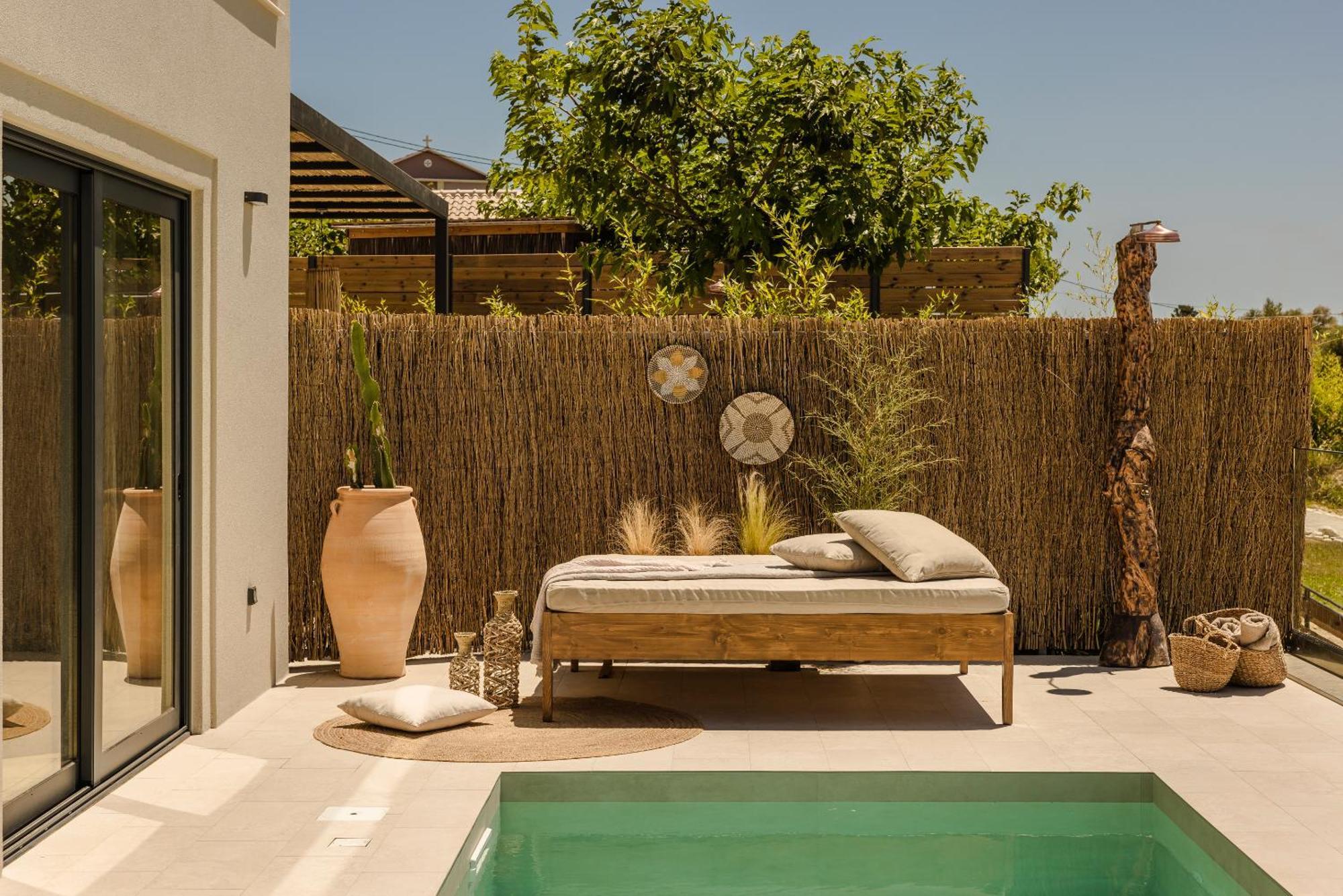 Hilaritas Luxury Suites Sea View, Private Pool & Jacuzzi Paradise Ratzaklíon Eksteriør billede