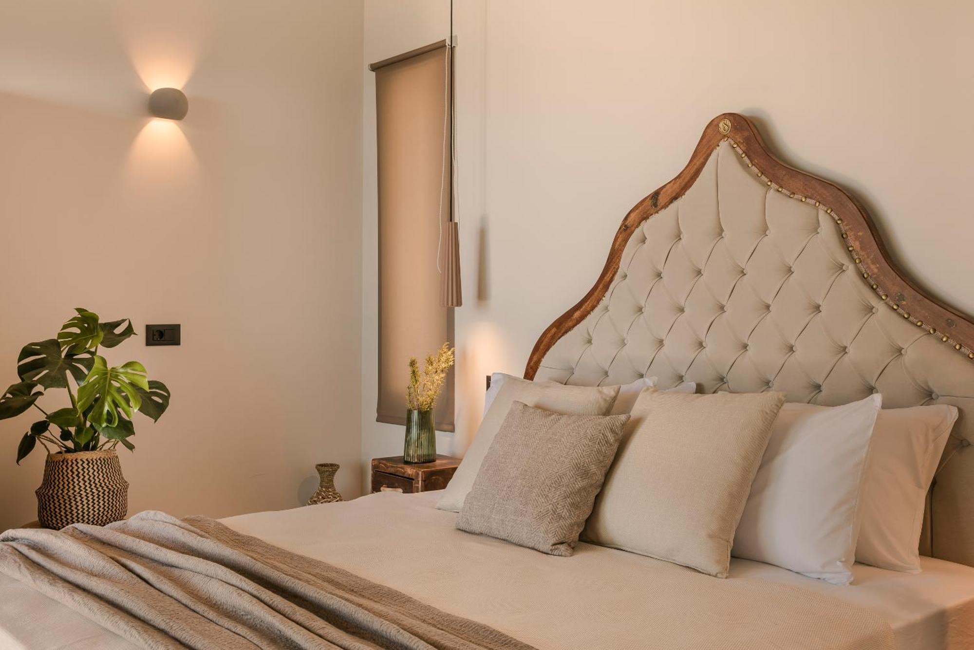Hilaritas Luxury Suites Sea View, Private Pool & Jacuzzi Paradise Ratzaklíon Eksteriør billede