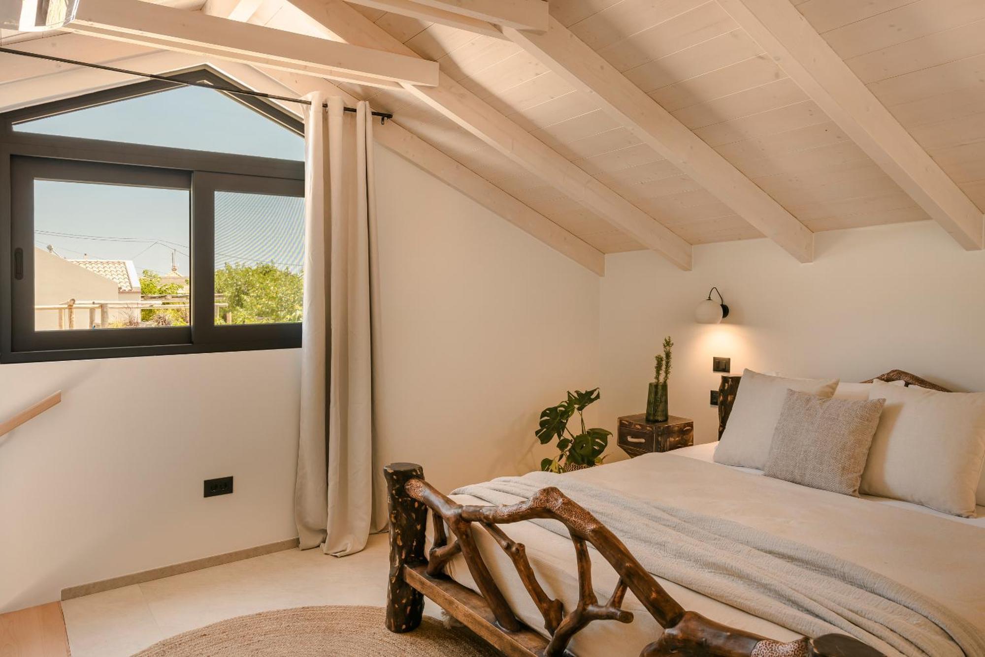 Hilaritas Luxury Suites Sea View, Private Pool & Jacuzzi Paradise Ratzaklíon Eksteriør billede